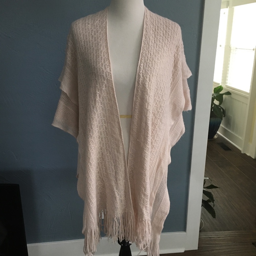 Long, sweater open front, vest